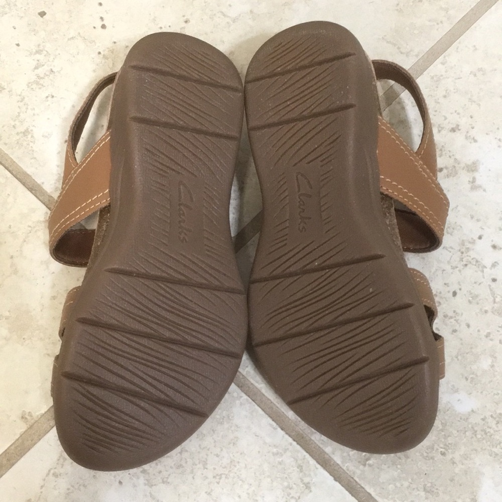Tan/Light Brown, Clarks, Sandals (Women's 5) - Picture 6 of 11